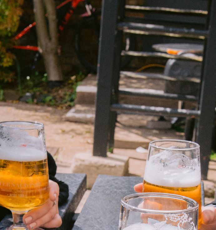 pub-with-beer-garden-in-belper-the-nags-head